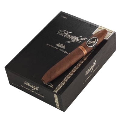 davidoff-nicaragua-diadema-bxp.jpg